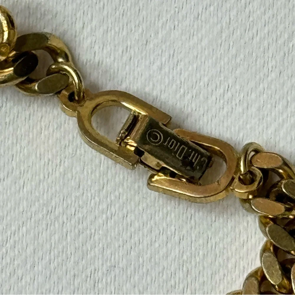 Dior necklace - Picture 3 of 5